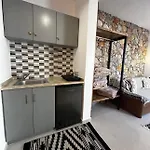 Apartment Elenis Studios&apartments *