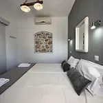 Elenis Studios&apartments Masouri