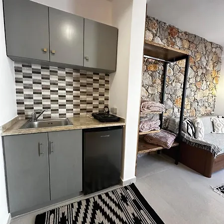 Daire Elenis Studios&apartments *