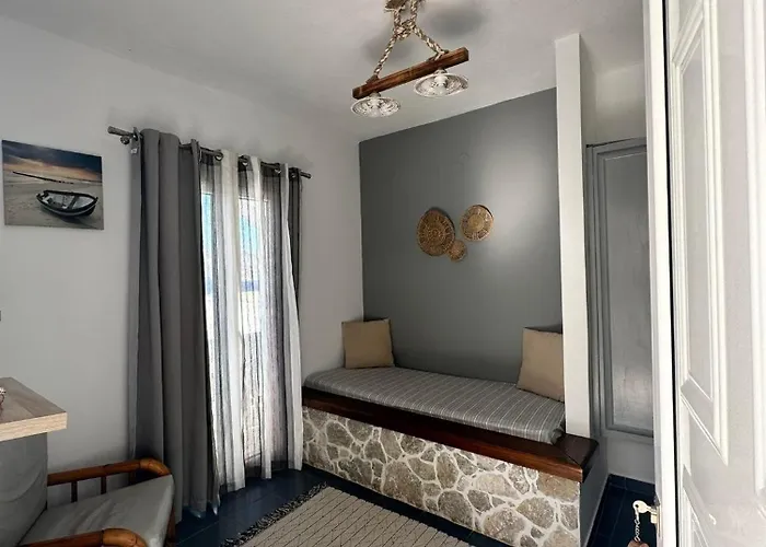 Elenis Studios&apartments *