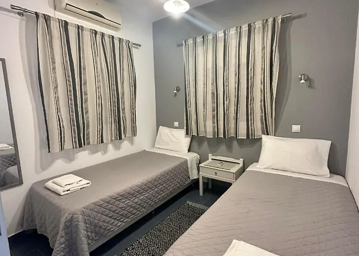 Elenis Studios&apartments *