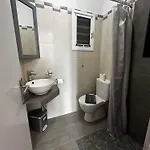 Elenis Studios&apartments شقة