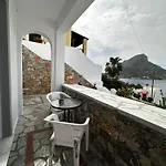 Elenis Studios&apartments شقة