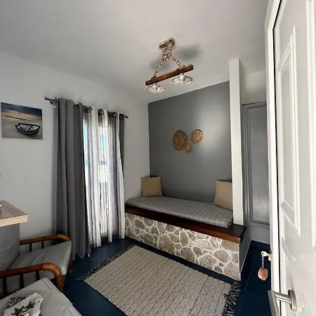 Elenis Studios&apartments *