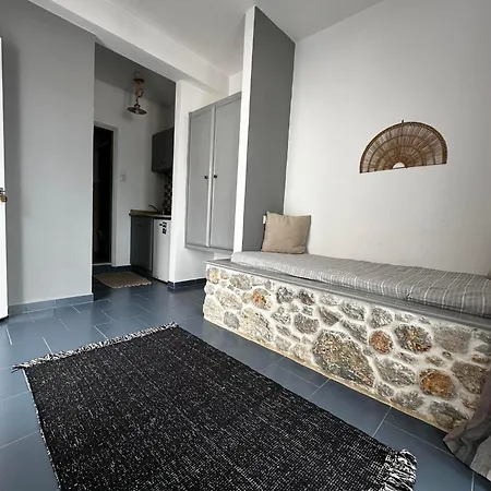 Daire Elenis Studios&apartments *