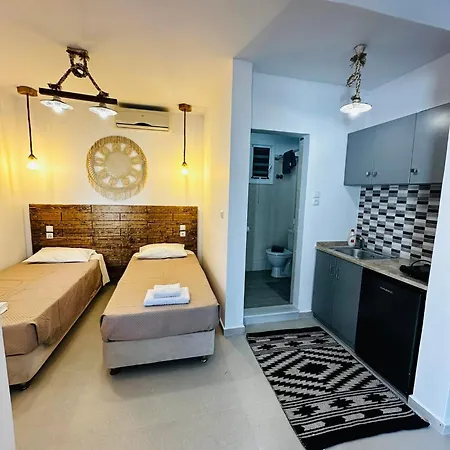 Daire Elenis Studios&apartments Masouri