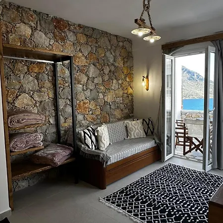 Elenis Studios&apartments Masouri