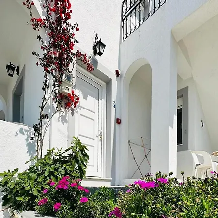 Elenis Studios&apartments *