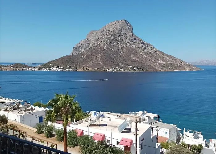 Elenis Studios&apartments شقة