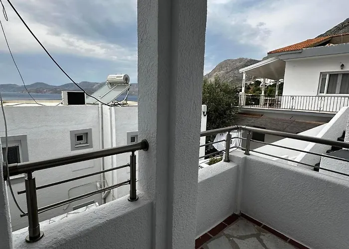 Elenis Studios&apartments شقة *