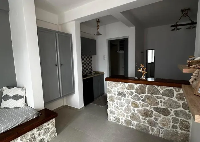 شقة Elenis Studios&apartments