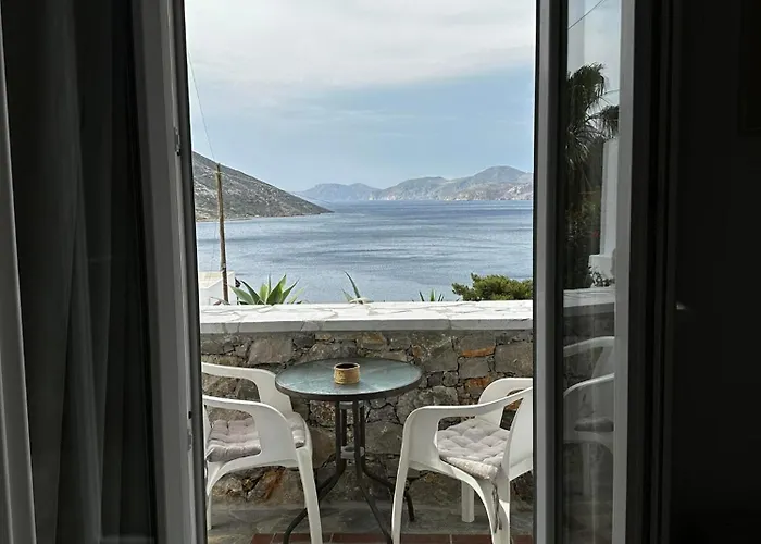 شقة Elenis Studios&apartments