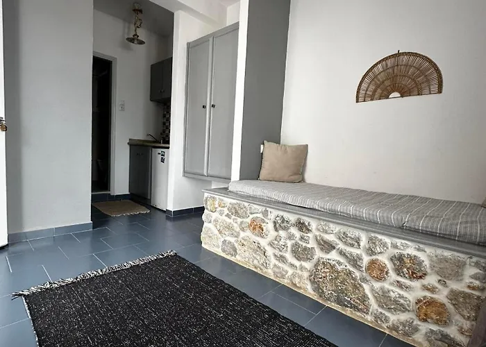 شقة Elenis Studios&apartments *