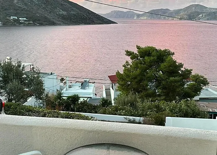 شقة Elenis Studios&apartments *