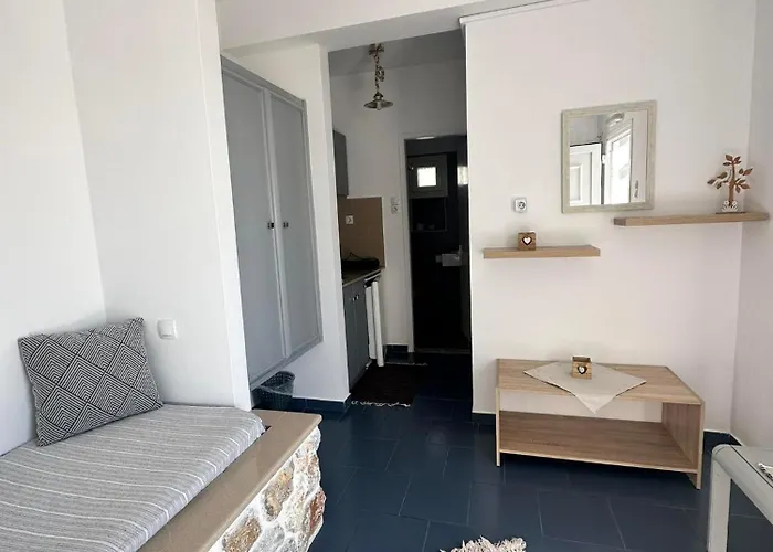 شقة Elenis Studios&apartments *