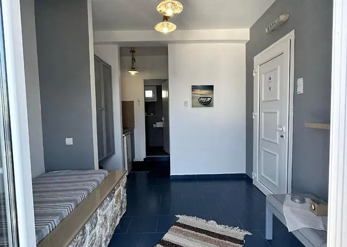 شقة Elenis Studios&apartments